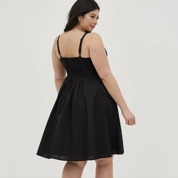 Black Poplin Tie Front Skater Dress - Picture 3 of 6